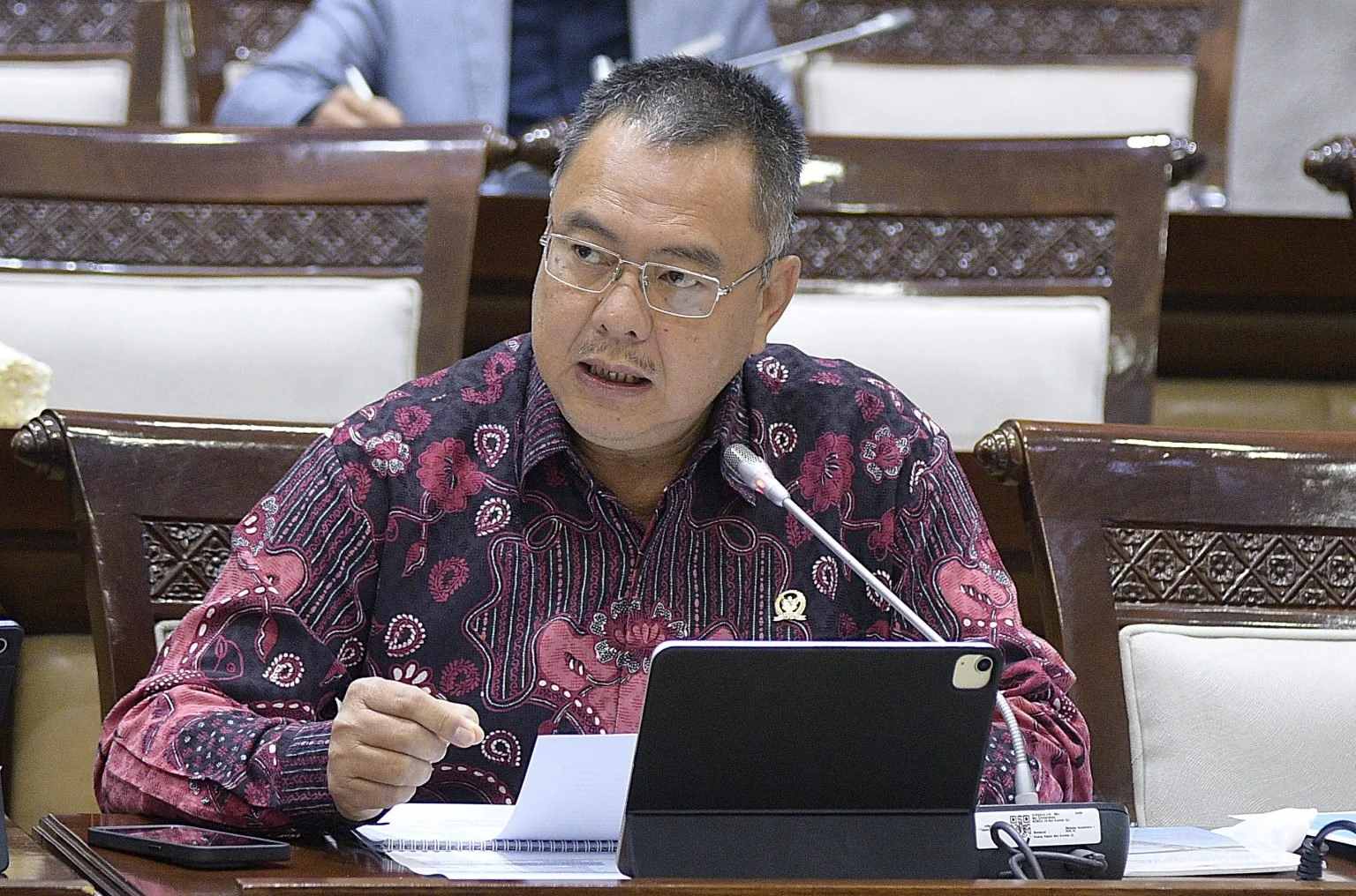DPR Komisi XI Fraksi PDIP Cecar Dua Menteri Prabowo Terkait Klaim Pertumbuhan Ekonomi yang Pesat