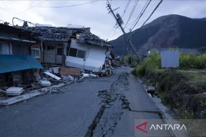 Gempa Kuat Guncang Jepang Barat, Ribuan Warga Dievakuasi