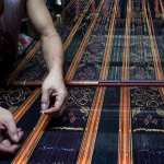 Proses Pembuatan Motif Sakral Tenun Troso Jepara yang Memukau dan Memakan Waktu Empat Bulan