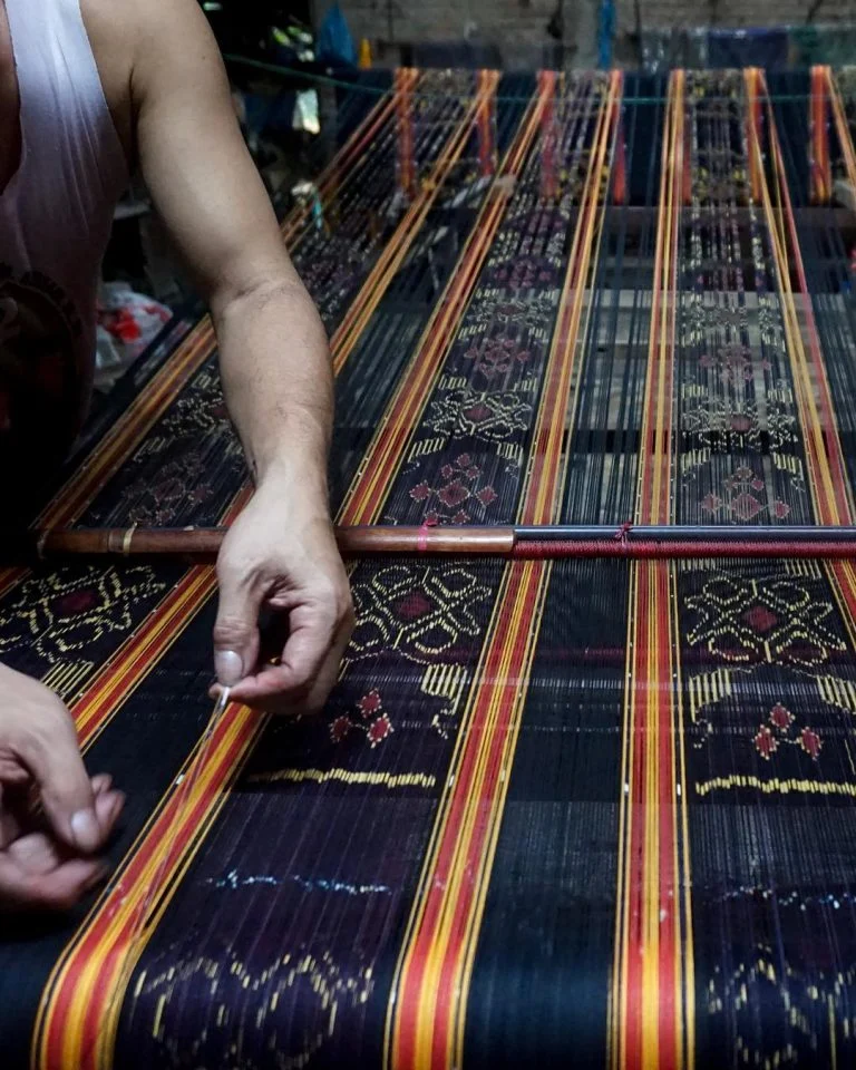 Proses Pembuatan Motif Sakral Tenun Troso Jepara yang Memukau dan Memakan Waktu Empat Bulan