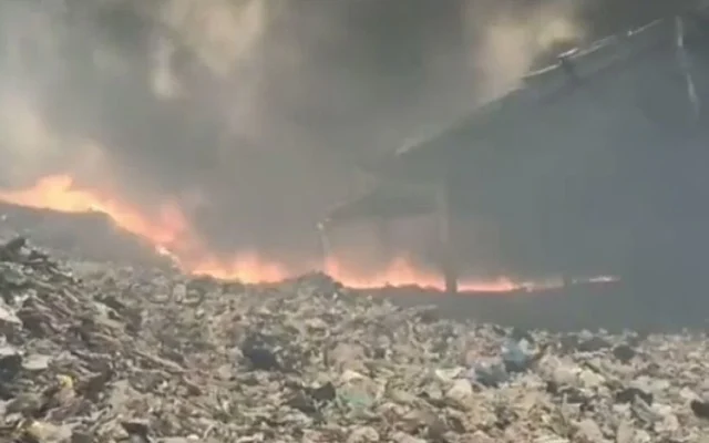 Pakar Sebut Kabut Asap dari TPA Jatibarang Akibat Pengelolaan Sampah Asal-asalan, Warga Diminta Ubah Pola Buang Sampah