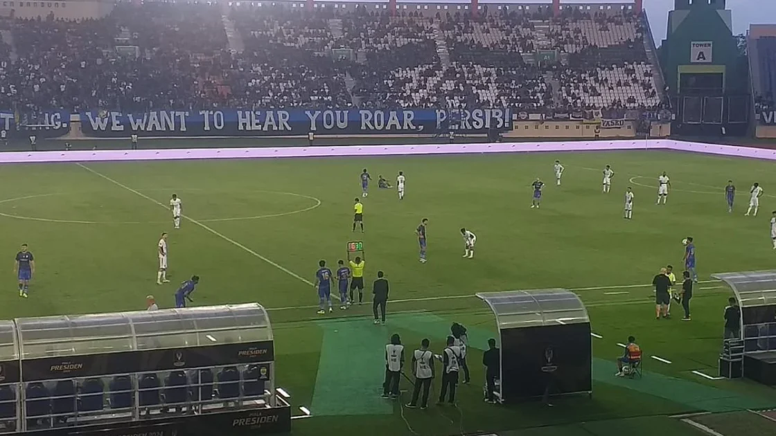 Persib Beralih ke Si Jalak Harupat, Sorotan pada Laga Persib vs PSM Jadi Momentum Perbaikan GBLA